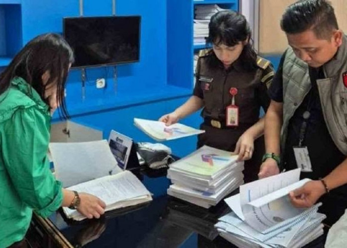 Kejari Geledah Dishub Palembang, Buru Bukti Korupsi Lampu Jalan