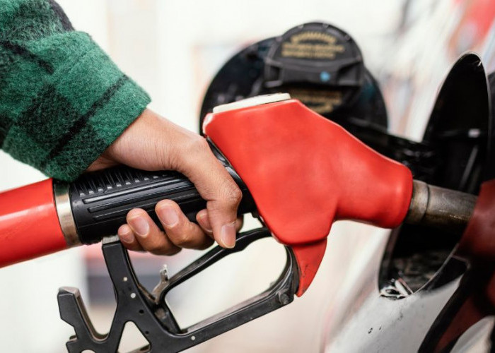 Malaysia Pilih Pangkas Kuota, Begini Kata Bahlil Soal BBM Subsidi RI