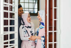 5 Adab Bertamu yang Wajib Diketahui Umat Muslim, Termasuk Memberitahu Rencana Kedatangan!