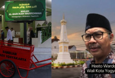 Tolak Mobil Dinas Rp3 Miliar, Wali Kota Jogja Pilih Beli 600 Gerobak Sampah untuk Setiap RW