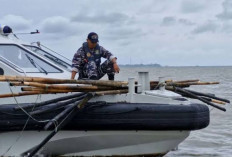 Ombak Terpantau Tinggi Capai 2 Meter, Pembongkaran Pagar Laut di Tangerang Ditunda Sementara