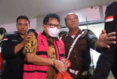 Kasasi Ditolak, Zarof Ricar Tetap Mendekam 18 Tahun di Bui, Rp 915 miliar dan 51 kg Emas Dirampas Negara!