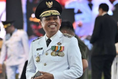 Bukan Kompensasi, Dedi Mulyadi Beri Rp10 Juta untuk Warga Terdampak Pembongkaran Bangunan Liar