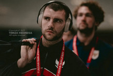 Tampil Gemilang Bersama Ajax, Maarten Paes Selalu Ingat Neneknya Saat Dengarkan 