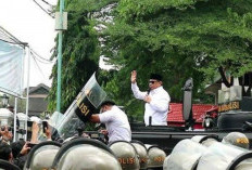 Muncul Ditengah Lautan Massa Berdemo, Bupati Pati Sudewo Ucapkan Permohonan Maaf, Begini!