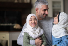 Hoax! Emang Benar Bokap Tiri Nggak Ada Kewajiban Menafkahi Anak Sambungnya? Yuk Cari Tau