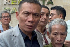 Dituding Edit Ijazah Jokowi, Rismon Sianipar Tanggapi dan Tepis Dugaan Tersebut!