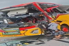Viral! Bus Pariwisata Tabrak Truk di Tol Solo-Ngawi, Belasan Penumpang Luka, Berikut Kronologinya