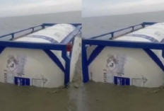 Warga Diminta Menjauh! TNI AL Amankan Tangki Misterius Perairan Asahan, Apa Isinya?