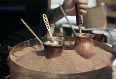Keajaiban Kopi Turki yang Unik, Dipanaskan di Atas Pasir? Aneh Ya, Tapi…