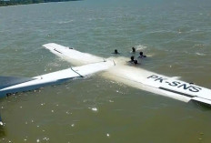 Kronologi Pesawat PK-SNS Mendarat Darurat di Pantai Nabire, 13 Penumpang Selamat!  