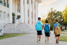 Bukan Pukul 6 atau 7 Pagi, Segini Waktu Masuk Sekolah yang Bagus untuk Anak, Berdasarkan Penelitian!