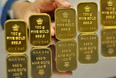 Sesuai Prediksi, Harga Emas Antam Hari Ini Makin Terbang Tinggi, Jadi Segini!