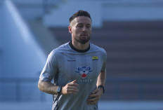 Rotasi Bojan Hodak, Berkah Bagi Dimas Drajad? Begini Prediksi Line Up Persib vs Borneo di Piala Presiden 2024 