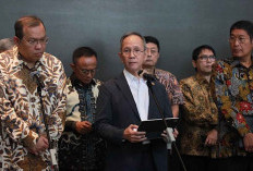 IHSG Terjun Bebas! Ketua OJK dan 2 Petinggi Mundur di Tengah Gejolak Pasar, Ini Alasannya