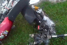 Dua Pemuda Tewas Tergeletak di Tepi Jalan, 2 Motor Hancur, Diduga Kecelakaan Akibat Balap Liar