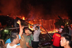 Tiga Rumah di Muara Beliti Ludes Terbakar Diduga Akibat Obat Nyamuk 