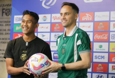 Persebaya Yakin Bungkam Persib di Gelora Bung Tomo, Jika Gagal Paul Munster Bakal Angkat Kaki? 