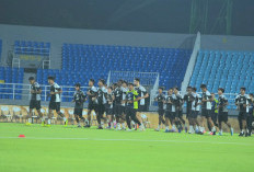 Indra Sajfrie Beberkan Tahapan Pencoretan Pemain: Butuh Mikir 3 Hari Untuk Coret 2 Nama!