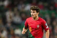 Wow, MU Siap Hamburkan Uang 250 Juta Pounds untuk Belanja Pemain!