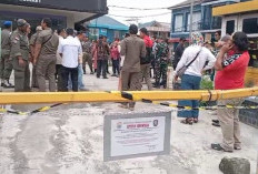  Bandel! Menunggak Pajak Rp 600 Juta, Petugas Menyegel Areal Parkir PT Kuala Permai, Ini Penertibannya..  