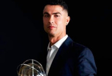 Super Keren,  CR-7 Dinobatkan Pesepak Bola Terkaya di Muka Bumi 