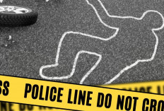 Kabur Usai Tabrak Motor dan Pejalan Kaki, Mobil Mazda Terserempet Kereta di Mangga Dua