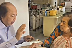 Bos Mayapada miliki 88 Triliun, Berbakti Suapi Makan Ibunda