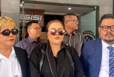 Video Syur Beredar Luas, Lisa Mariana Diperiksa Oleh Penyidik, 9 Jam 20 Pertanyaan: Saya Lelah!