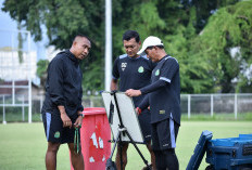 Gantikan Aji, Djadjang Minta Pemain Jangan Pikirkan Degradasi, Begini Skenarionya