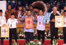 Laporkan! PNS Berpose Jari Dukung Capres, Ingat Sanksi Berat..  