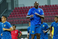 Arema FC Tak Akan Ubah Gaya Bermain saat Away ke Borneo, Serang!