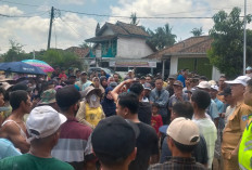 Warga Protes Pembangunan Gedung Koperasi Merah Putih Karena Ancam Fasilitas Lapangan Bola 