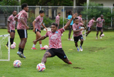 Berbekal Statistik Lawan, PSBS Berambisi Menambah Puasa 3 Angka Persebaya, Yakin Bisa?