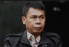 Firli Resmi Dinonaktifkan, Jokowi Tunjuk Nawawi Ketua KPK. Yuk Intip Profilnya!  