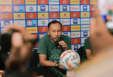 7 Pertandingan Tanpa Kemenangan, Persebaya Bertekad Jadikan Persis Korban Kebangkitan, Ini Kata Uston Nawawi 