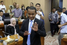 Menteri ESDM Bahlil Lahadalia Ungkap Transisi dan Aturan Pengecer Gas LPG 3 Kg, Rakyat Makin Kesulitan