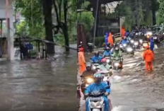 Hujan Deras Picu Banjir di Puri Mutiara Kemang, Kendaraan Terjebak Macet Panjang!