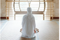 Catat! Bacaan Niat Sholat Sunnah Qobliyah dan Ba'diyah Sholat Wajib 5 Waktu