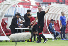 Persija Dalam Posisi Sulit, Ini Tuntutan Thomas Doll ke Pemain Agar Kembali ke Jalur Kemenangan