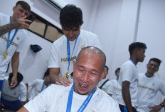 Made Gunduli Kepalanya Usai Persib Juara, Sudah Janji!