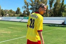  Ternyata Fans Liverpool dari Dulu,  Pantes Tolak Pinangan Newcastle