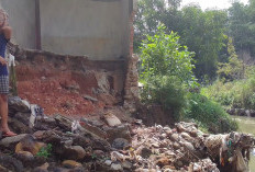 Dua Kali Dihantam Banjir, Rumah Warga Kembali Terancam  Ambruk, Warga Resah