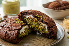Viral Dubai Chewy Cookie: Sensasi Renyah Kunafa & Pistachio Lumer, Ini Resep Mudah dan Harganya!