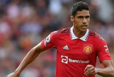 Kondisi MU Tak Kondusif Buat Varane Hengkang dengan Perasaan Sedih
