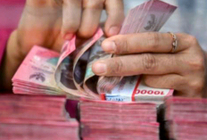 Rupiah Bertahan di Rp17.650, Pasar Pangkas Ekspektasi Kenaikan Suku Bunga The Fed