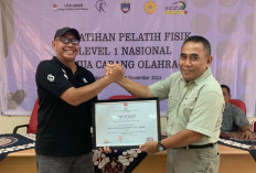 Komitmen Tingkatkan Kompetensi Guru, Bupati OKU Timur Raih Penghargaan, Simak Kriteria Penilaiannya