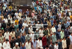 Wajib Tahu! Keutamaan Sholat Tarawih Ramadhan ala Ustadz Adi Hidayat