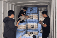 Polisi Grebek Sindikat Balpres! 207 Bal Pakaian Bekas Ilegal Disita, Sikat Jaringan Pasar Senen-Padalarang