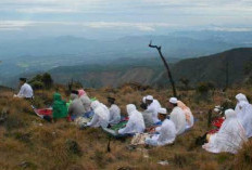 Rukun Islamnya 11, Berhaji ke Gunung Bawakaraeng, Kemenag Turun Tangan 